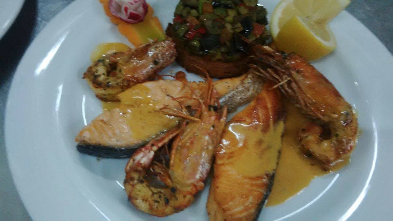 OtriK Restaurant